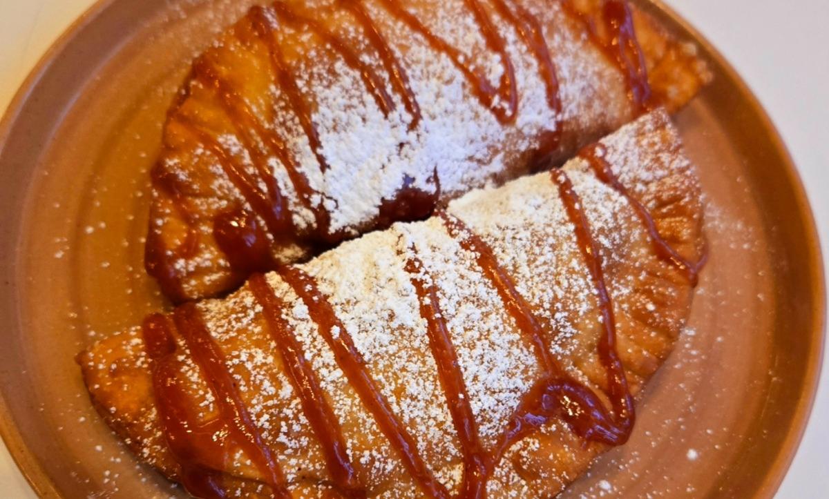 Sweet Guava & Cheese Empanadas