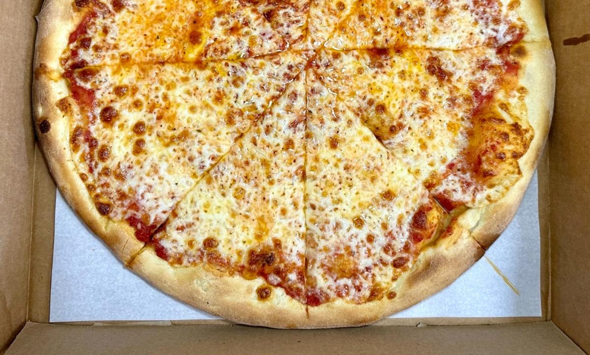 Large Cheese Pizza (8 Cut)