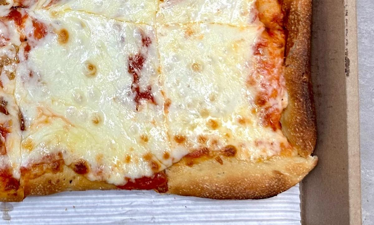 Large Sicilian Cheese Pizza (16 Cut)