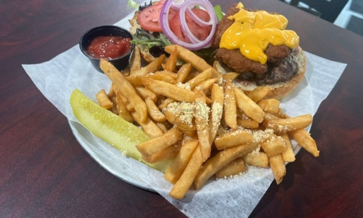 Jalepeno Nacho Cheeseburger