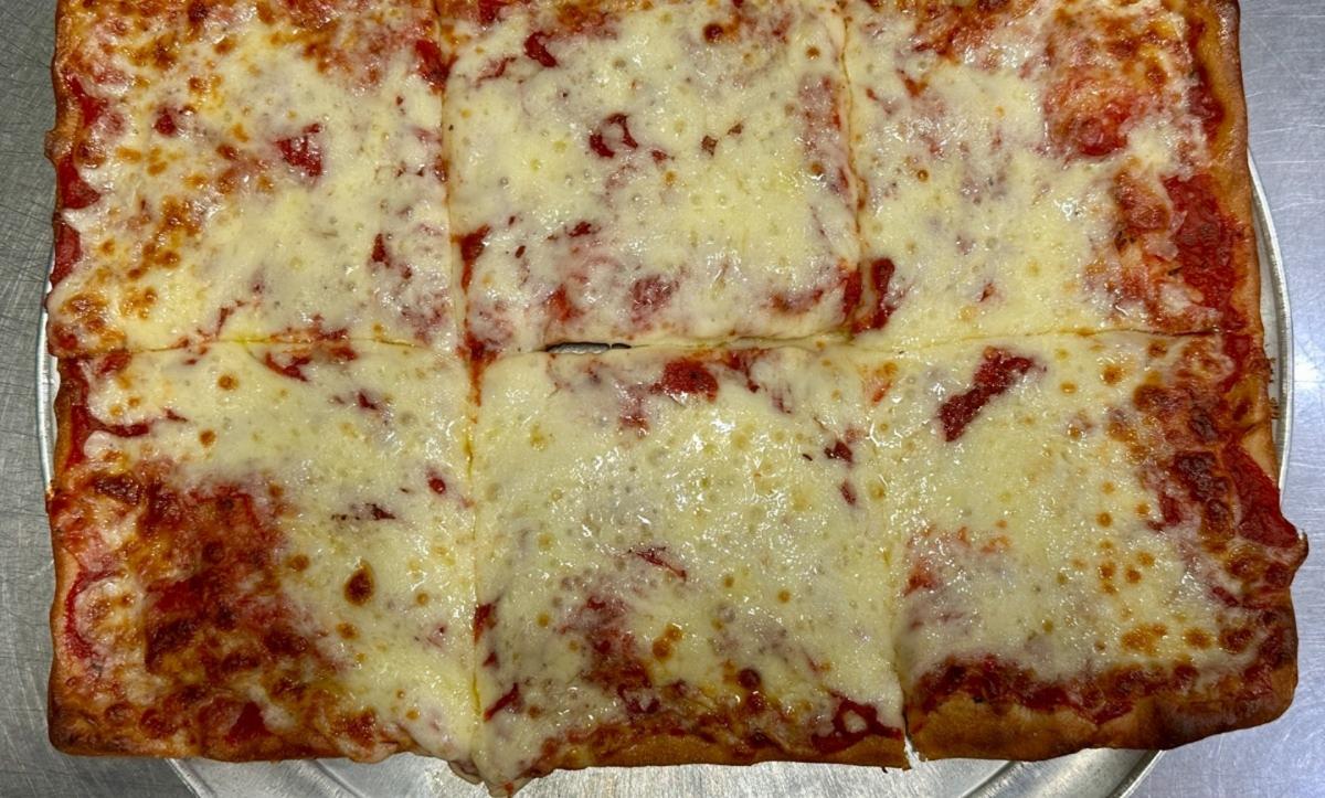 Sicilian Cheese Pizza (8 Cut)