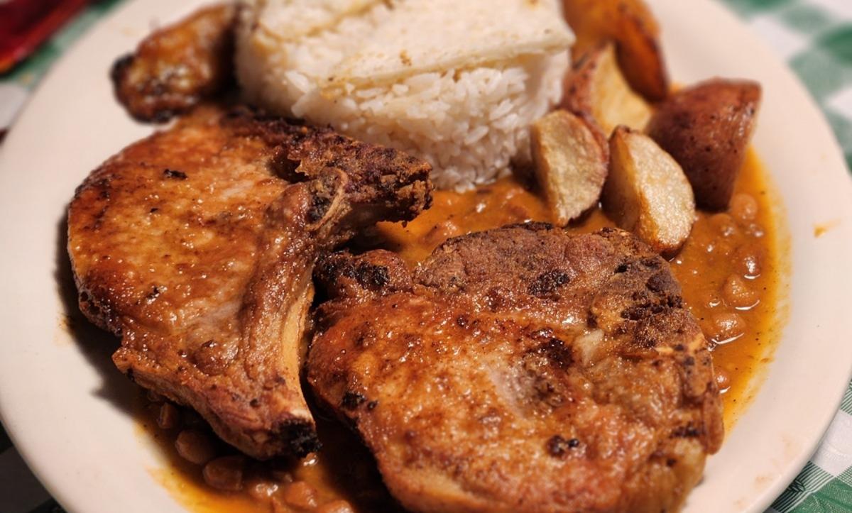 Chuleta de Cerdo Empanizada