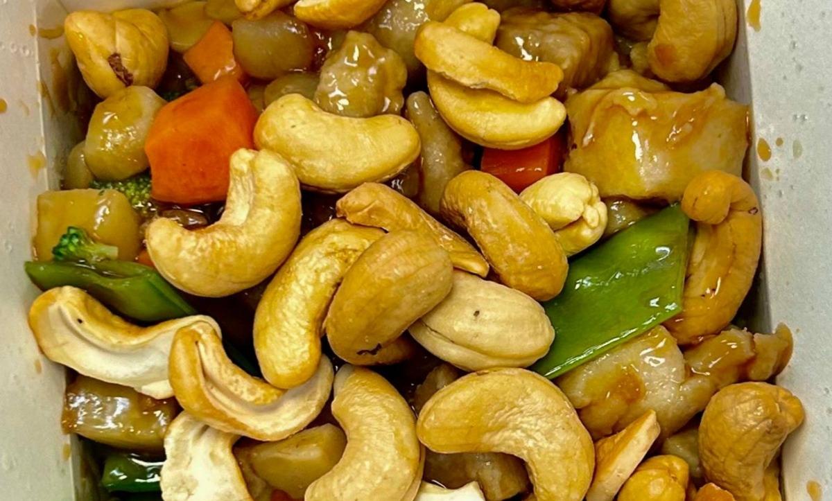 Chicken w. Cashew Nuts