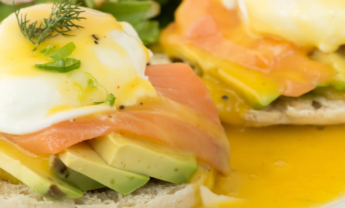 Smoked Salmon Egg Benedict