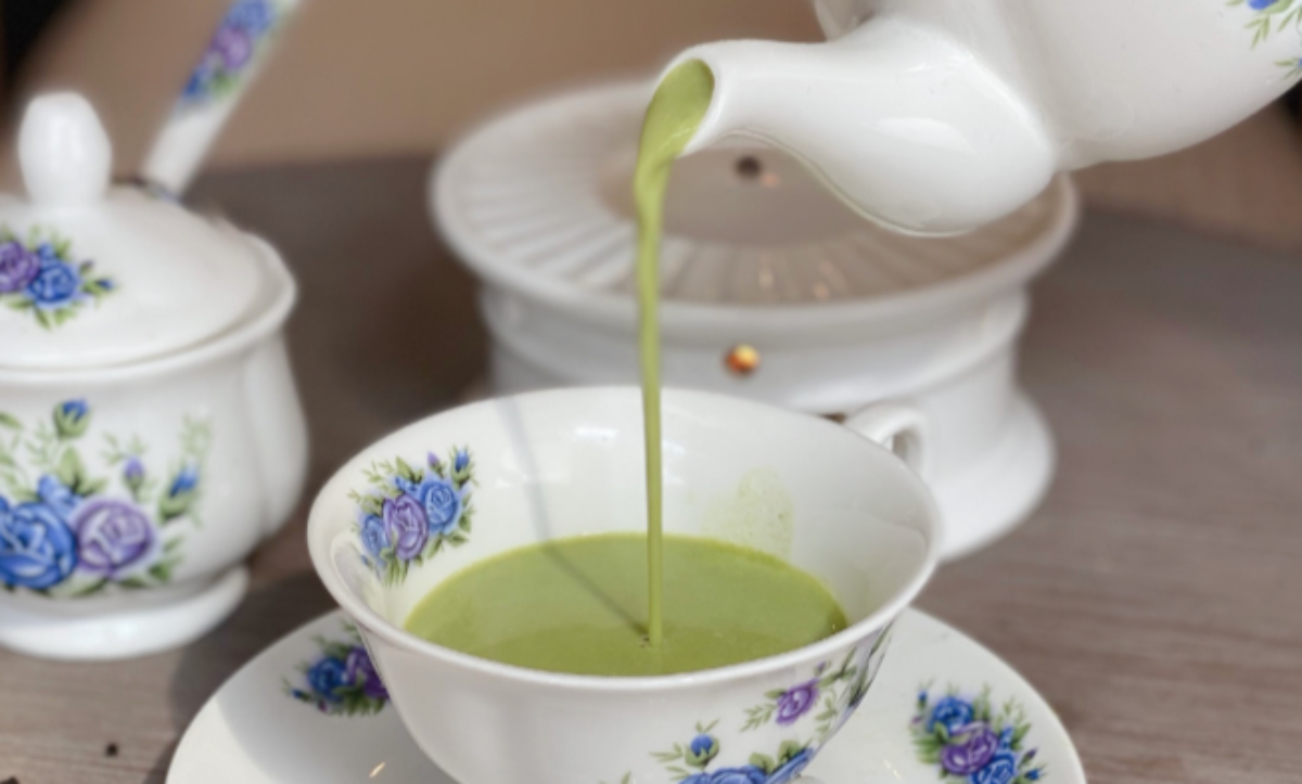 H5. Matcha Green Milk Tea