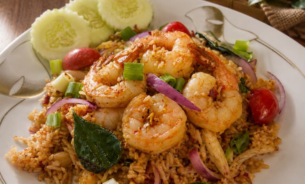 F4. Tom Yum Fried Rice