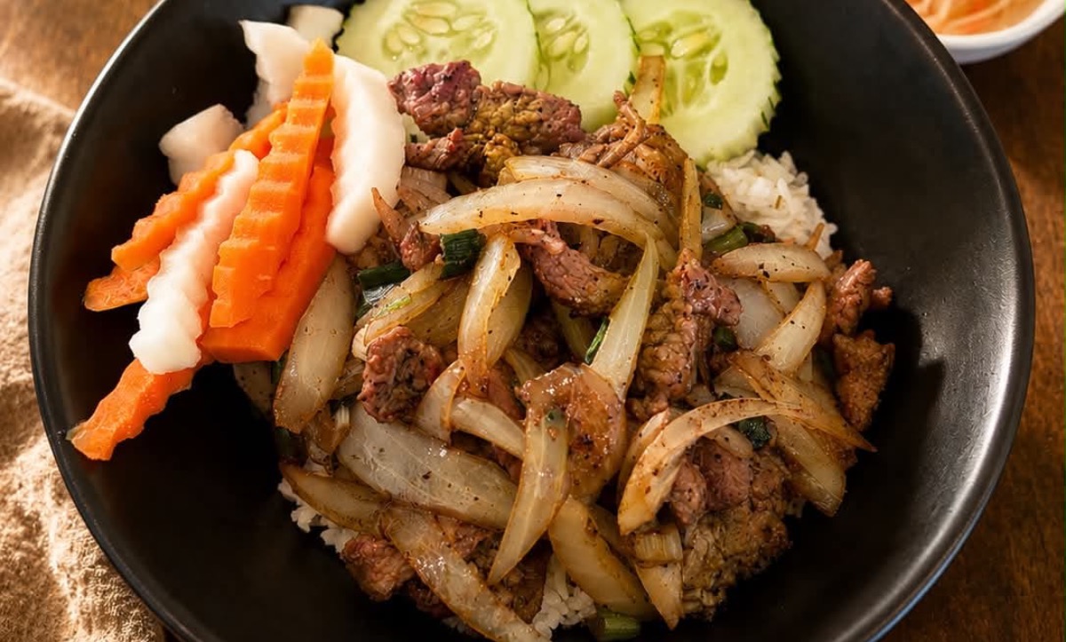 R2. Pork Bowl