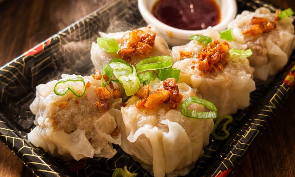 A8. Pork Shumai (6)