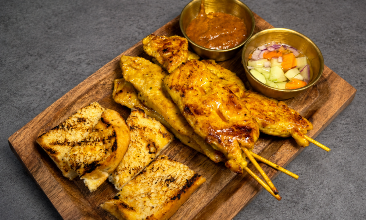 Chicken Satay (4 Skewers)