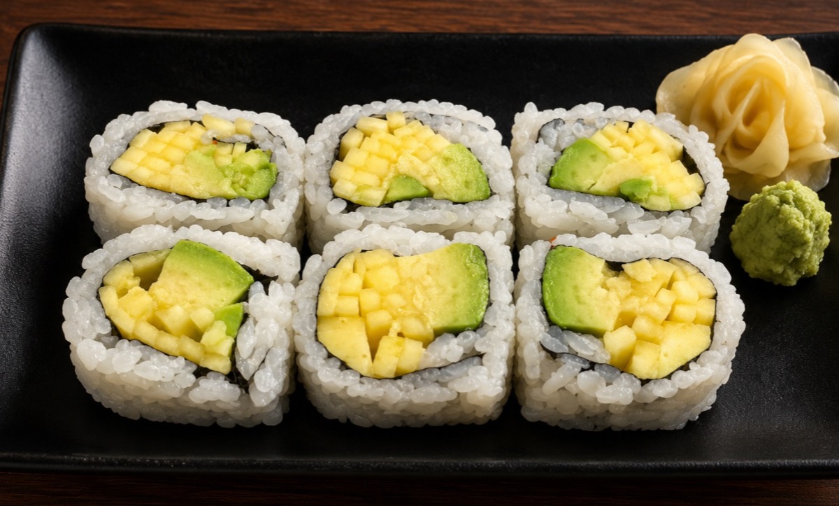 Avocado & Mango Roll