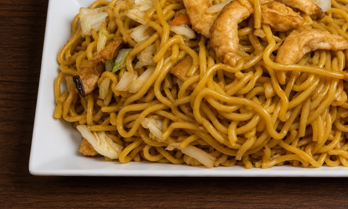 Chicken Lo Mein