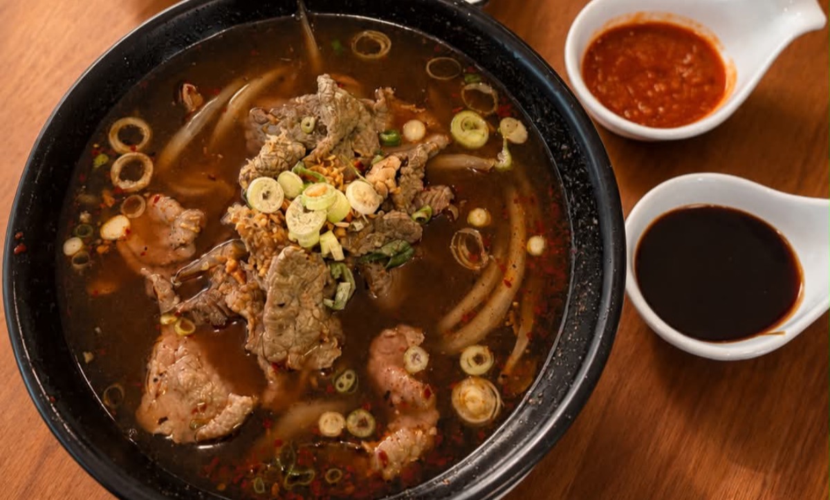 N2. Beef Pho