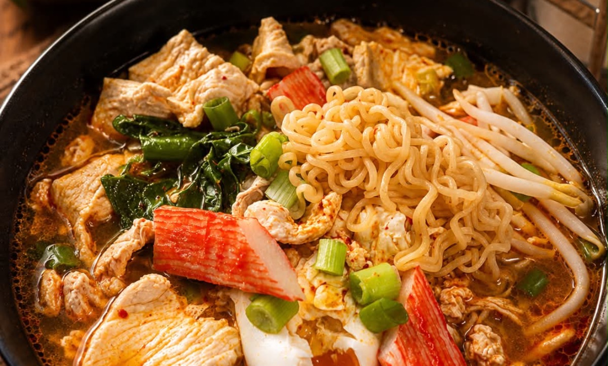 N7. Thai Ramen Noodle Soup