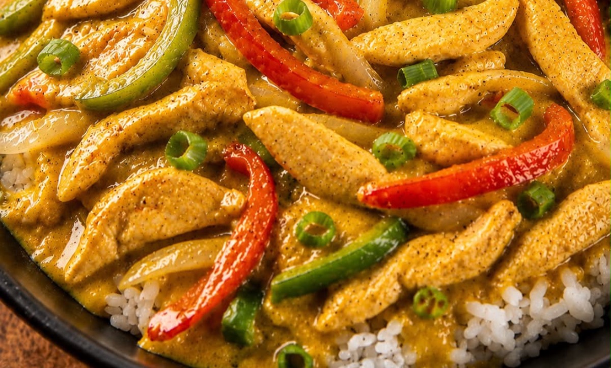 R13. Chicken Karee Don
