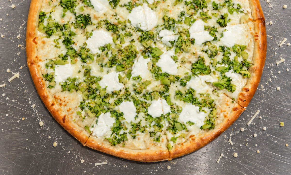 White Broccoli Pizza