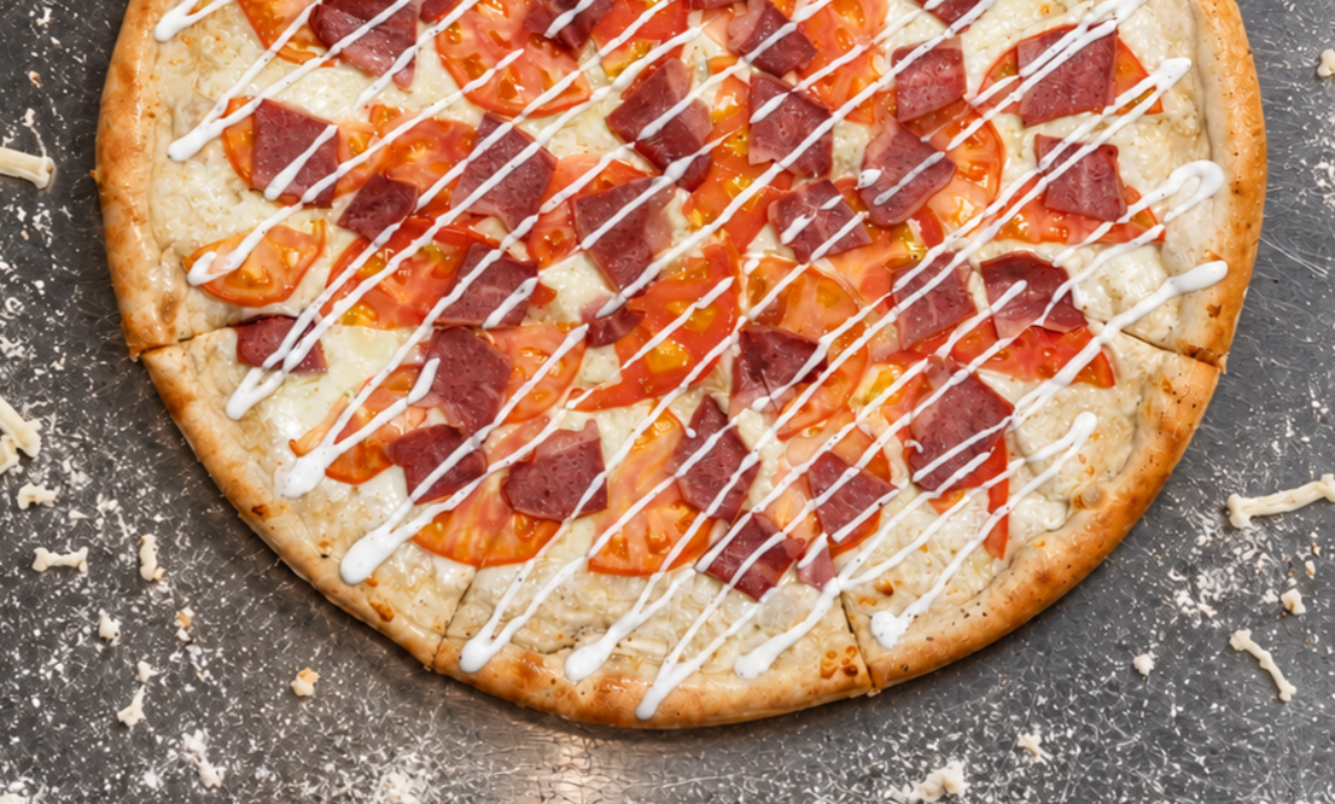 Tomato Bacon Ranch Pizza