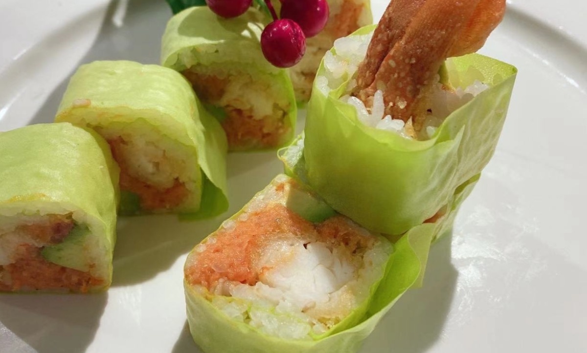 Dancing Lobster Roll