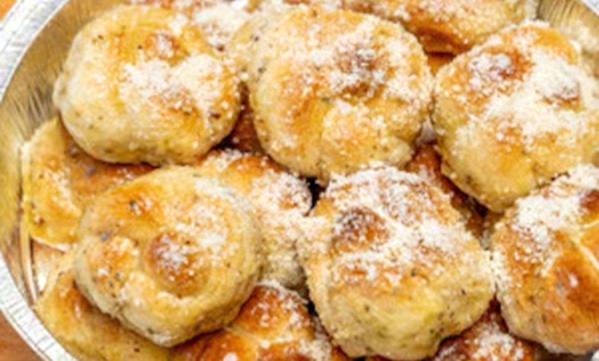 Garlic Knots
