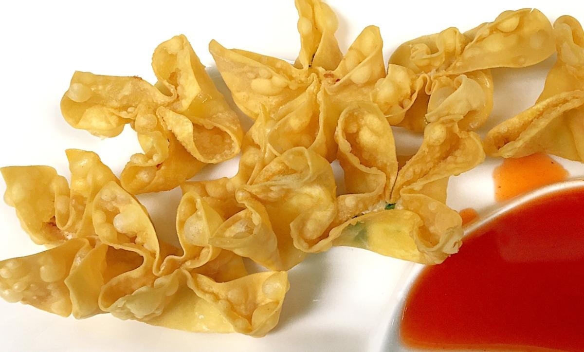 Crab Rangoon (8)