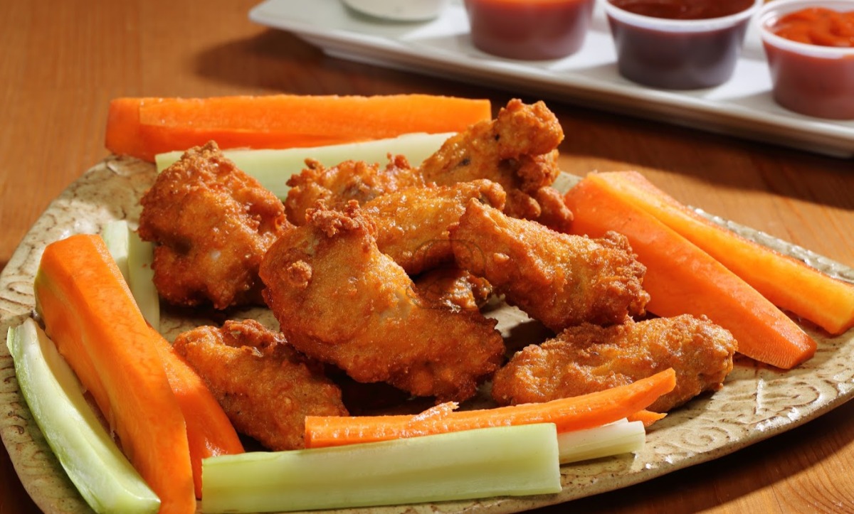 6 Buffalo Wings