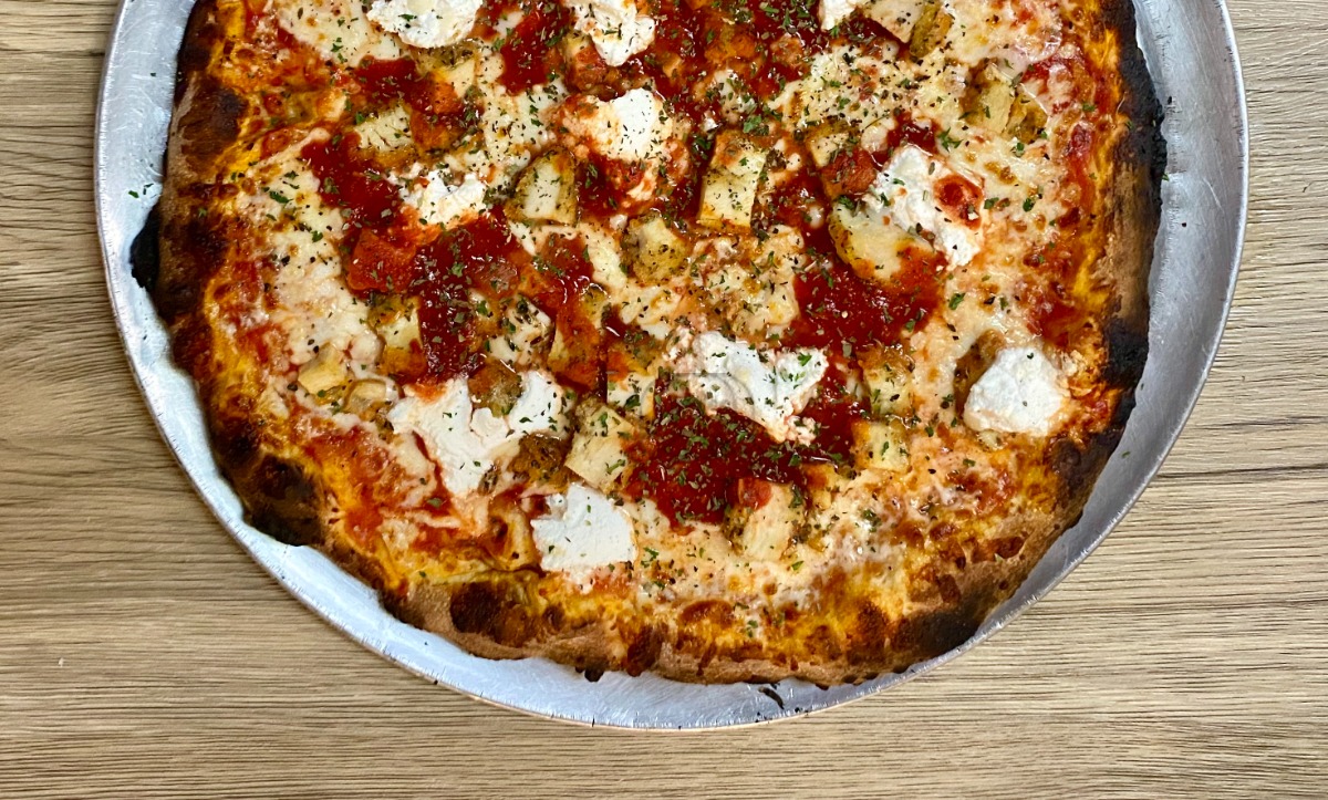 Chicken Parmesan Pizza (Large 16