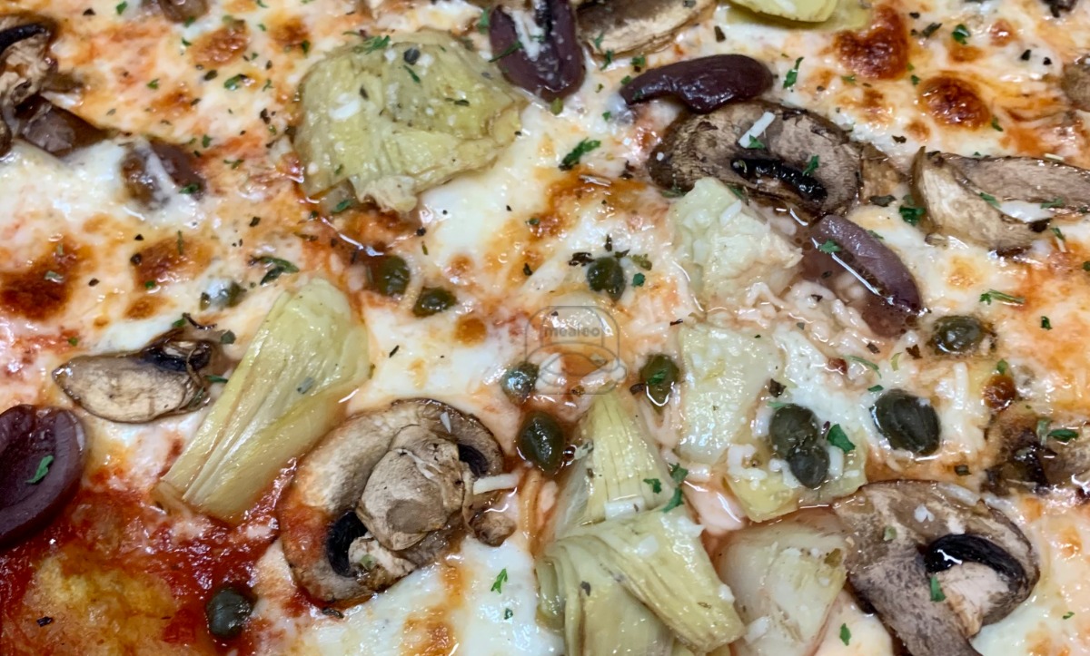 Puttanesca Pizza (Large 16