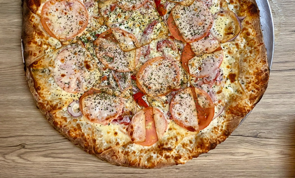 Smoked Mozzarella White Pizza (Small 12