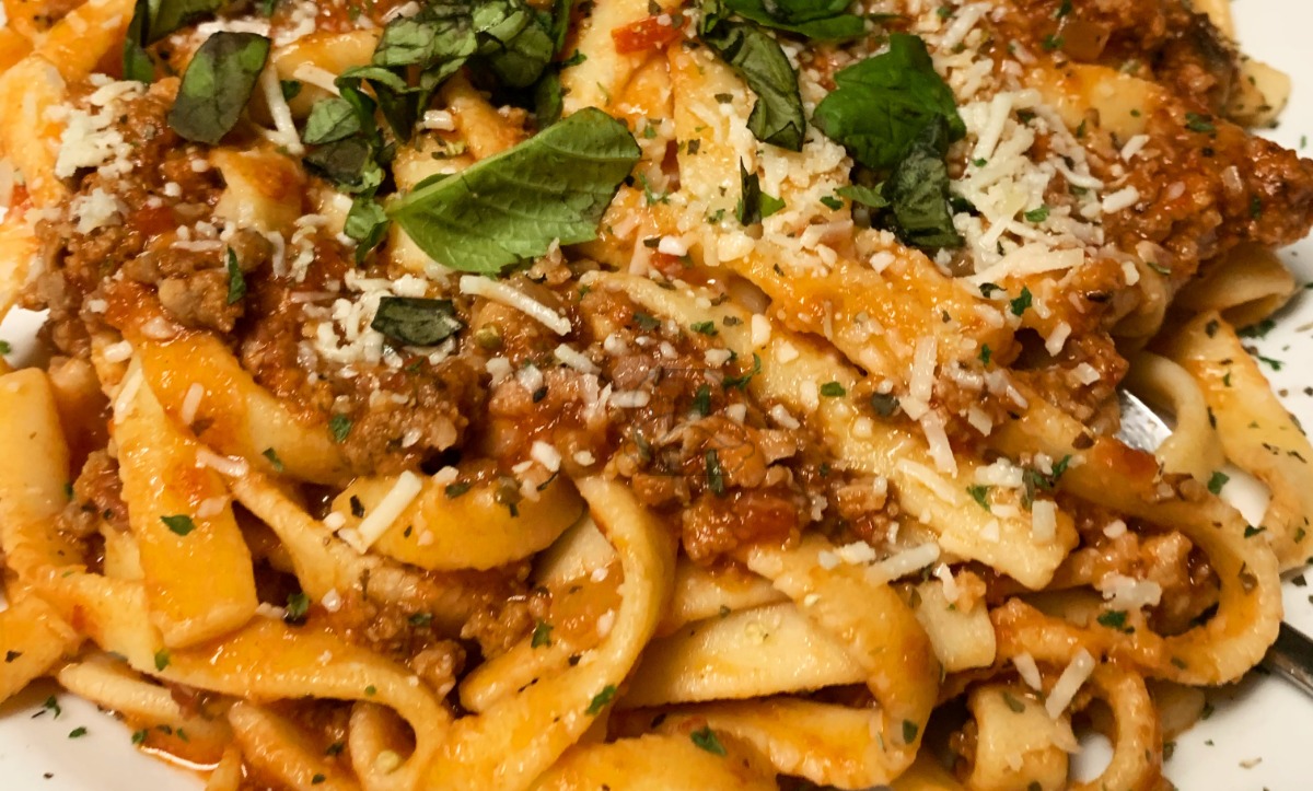 Fettucini Bolognese
