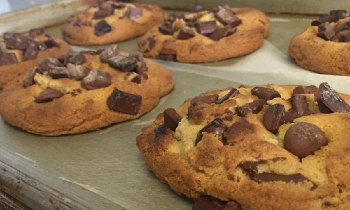 Chocolate Chip Cookie