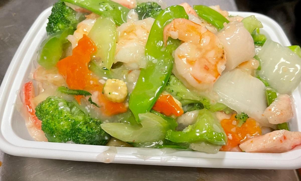 11. Seafood Wor Bar