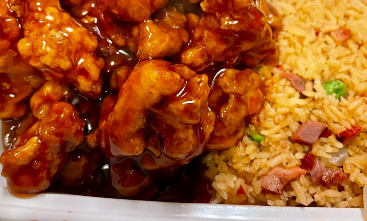 S13. General Tso's Chicken Special Combination Platter
