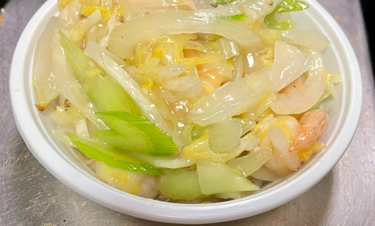 L2. Shrimp Chow Mein Lunch Special