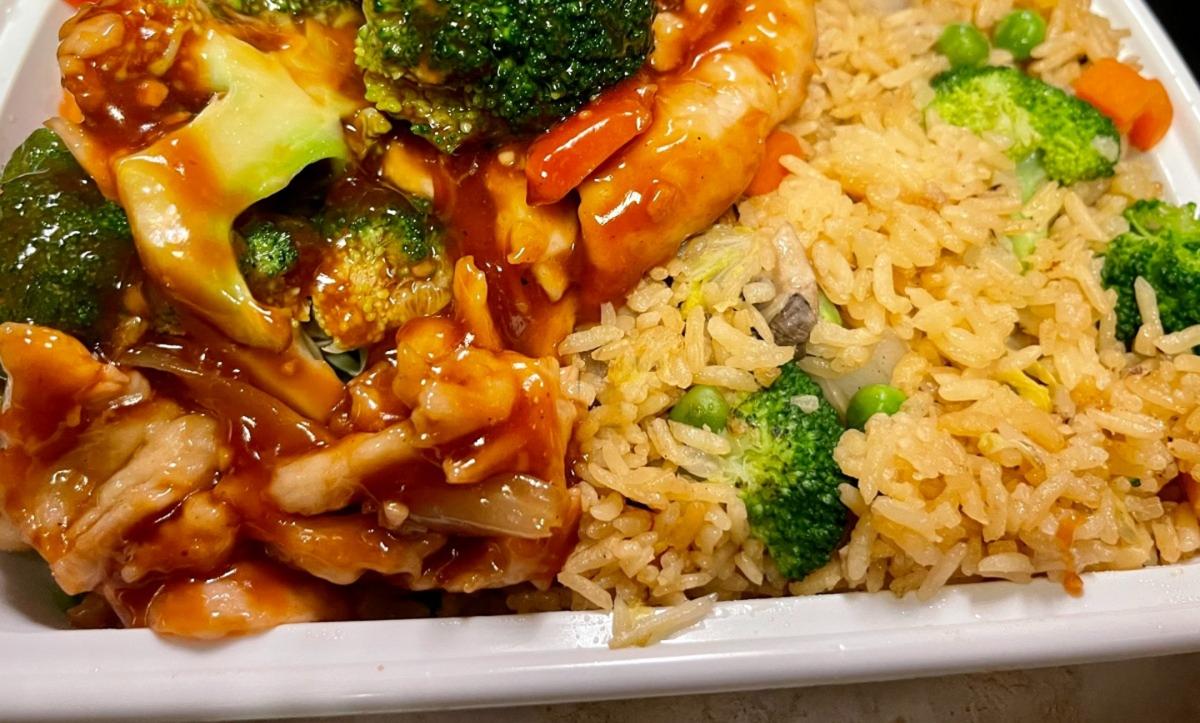 L5. Chicken with Broccoli Lunch Special