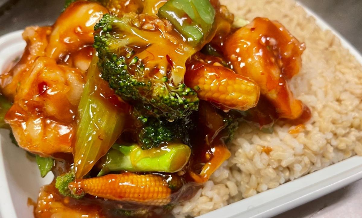L31. Hunan Chicken Lunch Special