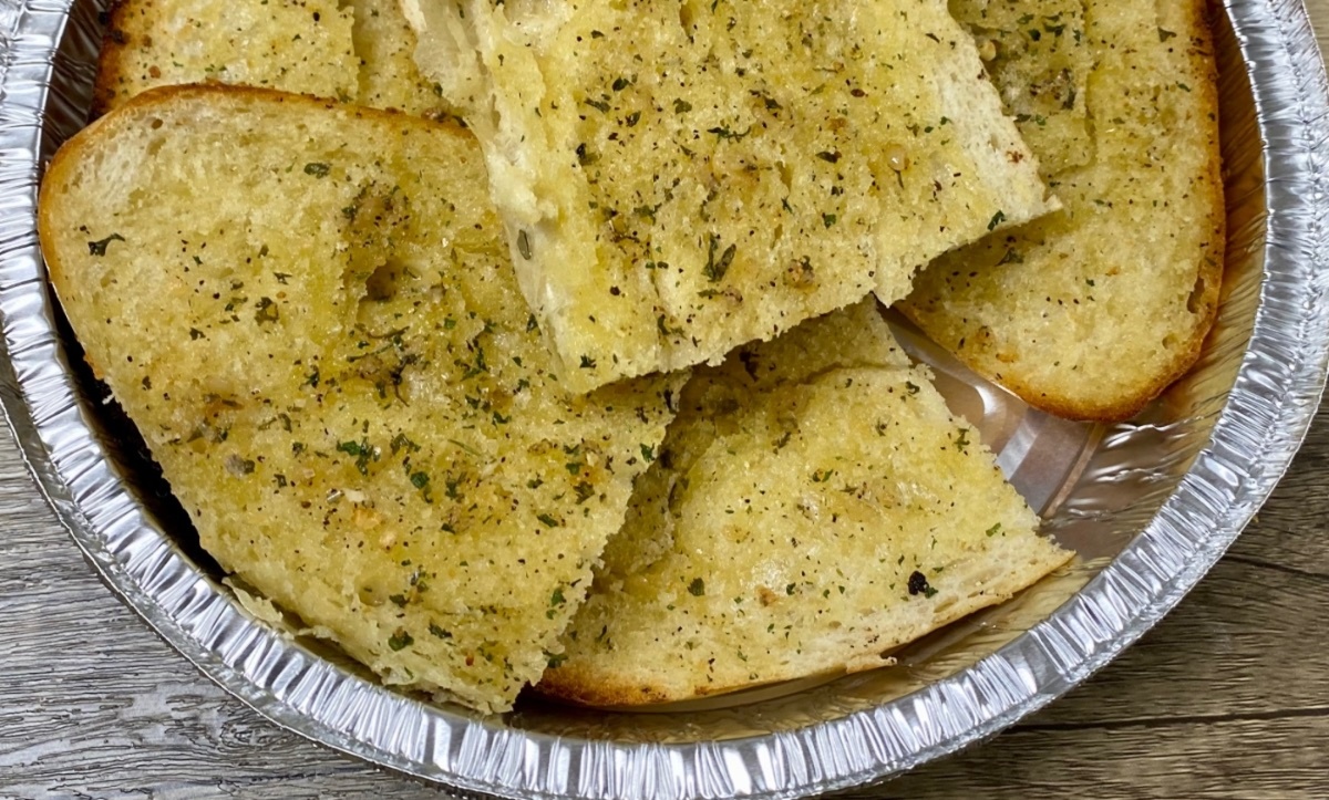 Garlic Bread w/ Sauce